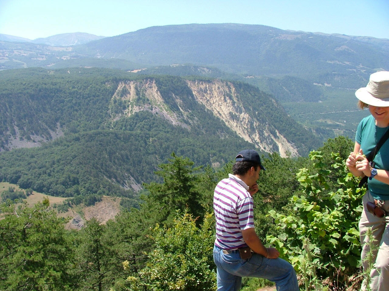 Elmacik geological site examined during Türkiye Field Camp