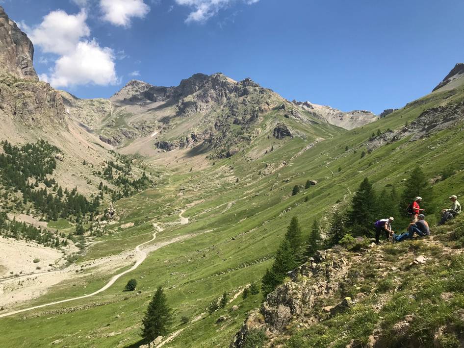 Students hiking in the Internal Alps near Argentière-la-Bessée in Parc National des Ecrins, France