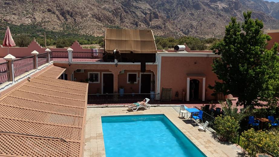 Field camp group mapping fold-thrust belt structures in Morocco