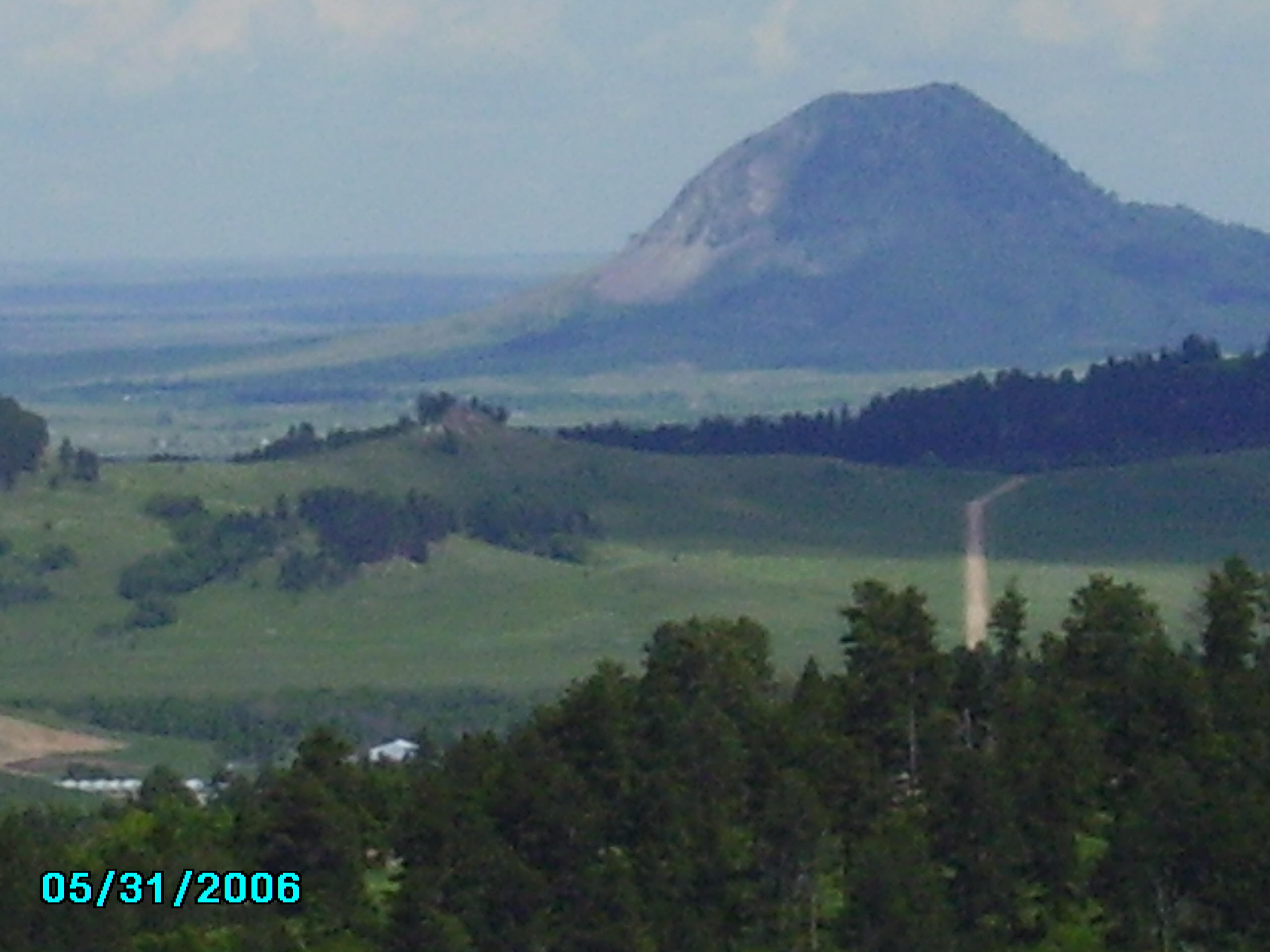 Students and instructors reviewing field data at Ranch A